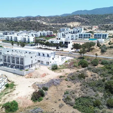 Two Bedroom, Two Bathroom Luxury Loft In North Cyprus Esentepe Apartment *