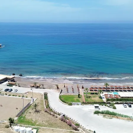 Two Bedroom, Two Bathroom Luxury Loft In North Cyprus Esentepe Kalogrea