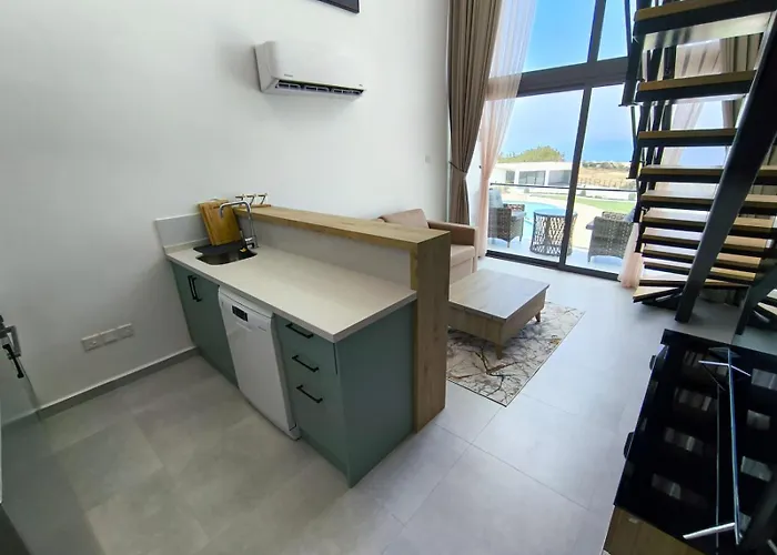 Apartmán Two Bedroom, Two Bathroom Luxury Loft In North Cyprus Esentepe