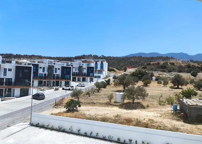 Two Bedroom, Two Bathroom Luxury Loft In North Cyprus Esentepe Apartmán Vokolidha